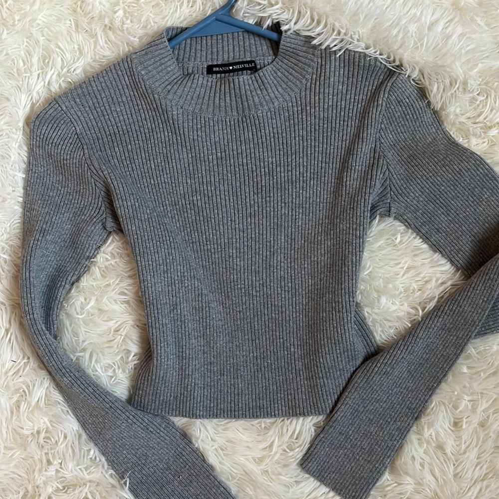 Brandy Melville Sweater